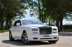 Grand Luxury Chauffeurs - Wedding Car Hire Specialist Photo 4